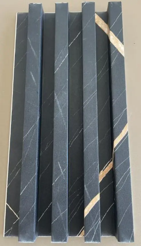 WPC WALL PANEL INDOOR HALF COVERED/WT164