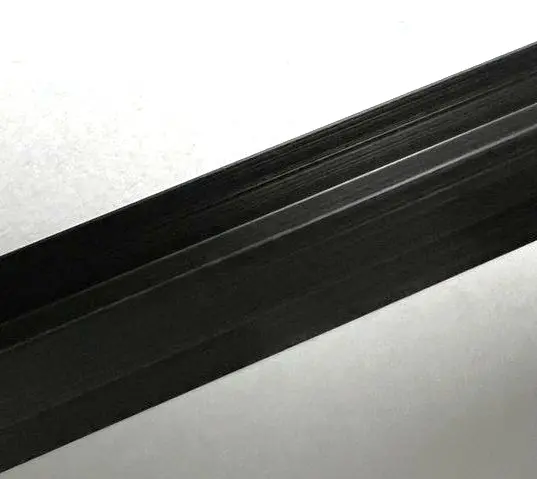 [DC101] H-CORNER BLACK 1/4"