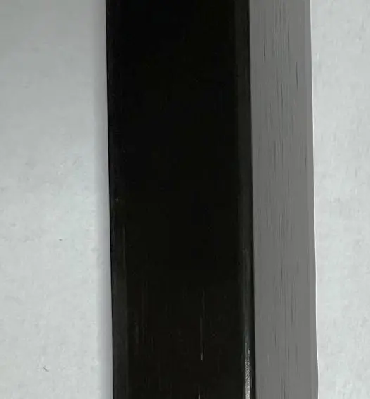 L-CORNER BLACK 1/2"
