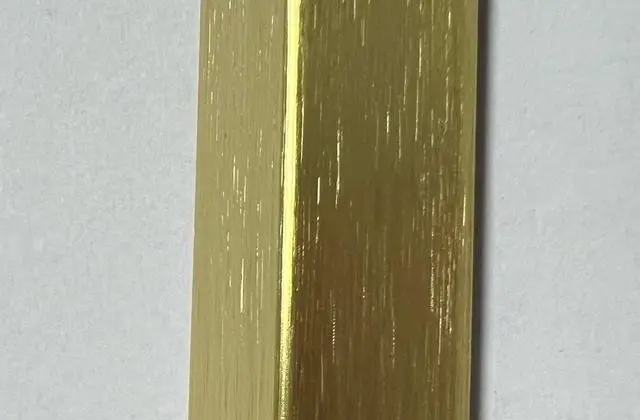 L-CORNER GOLD 1/2"